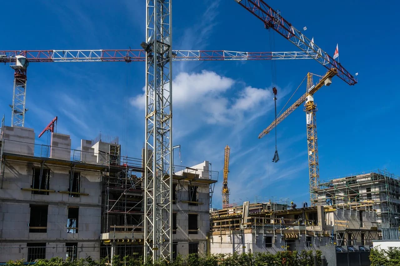 Build-to-suit commercial construction with architect on site